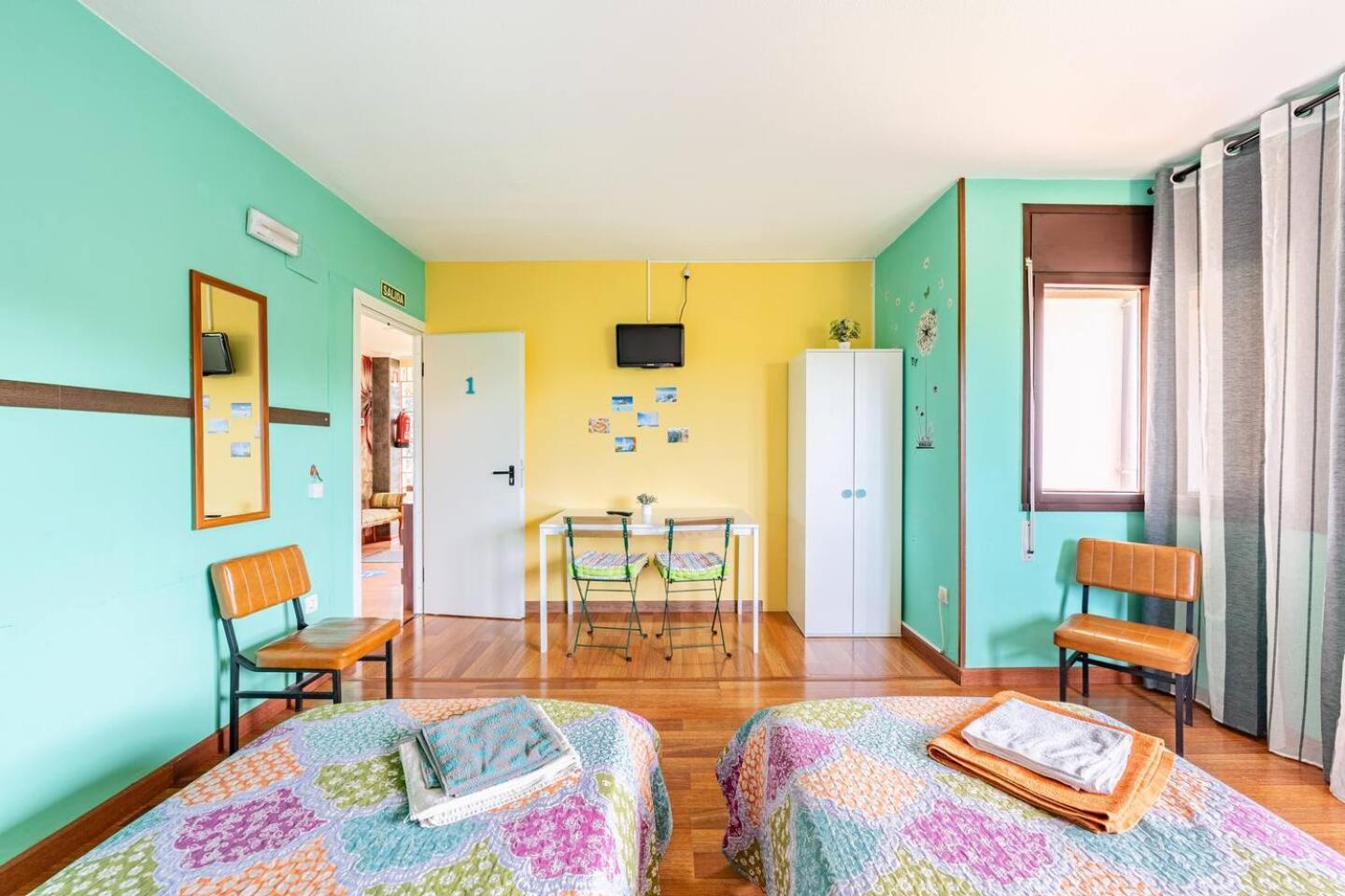 Family House Gijon Villa Екстериор снимка