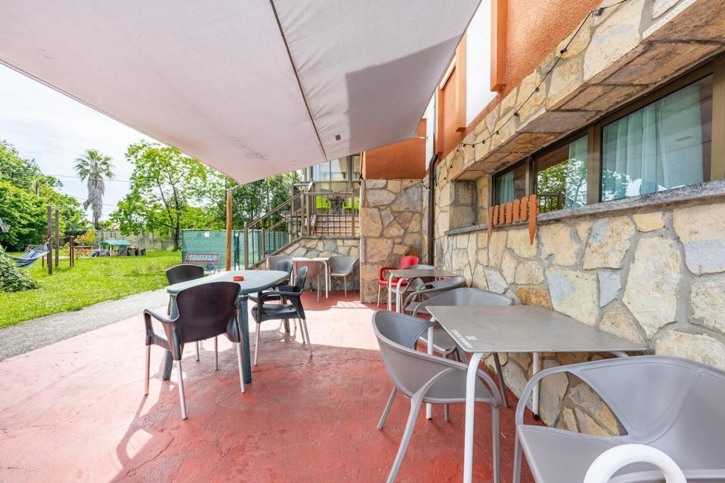 Family House Gijon Villa Екстериор снимка