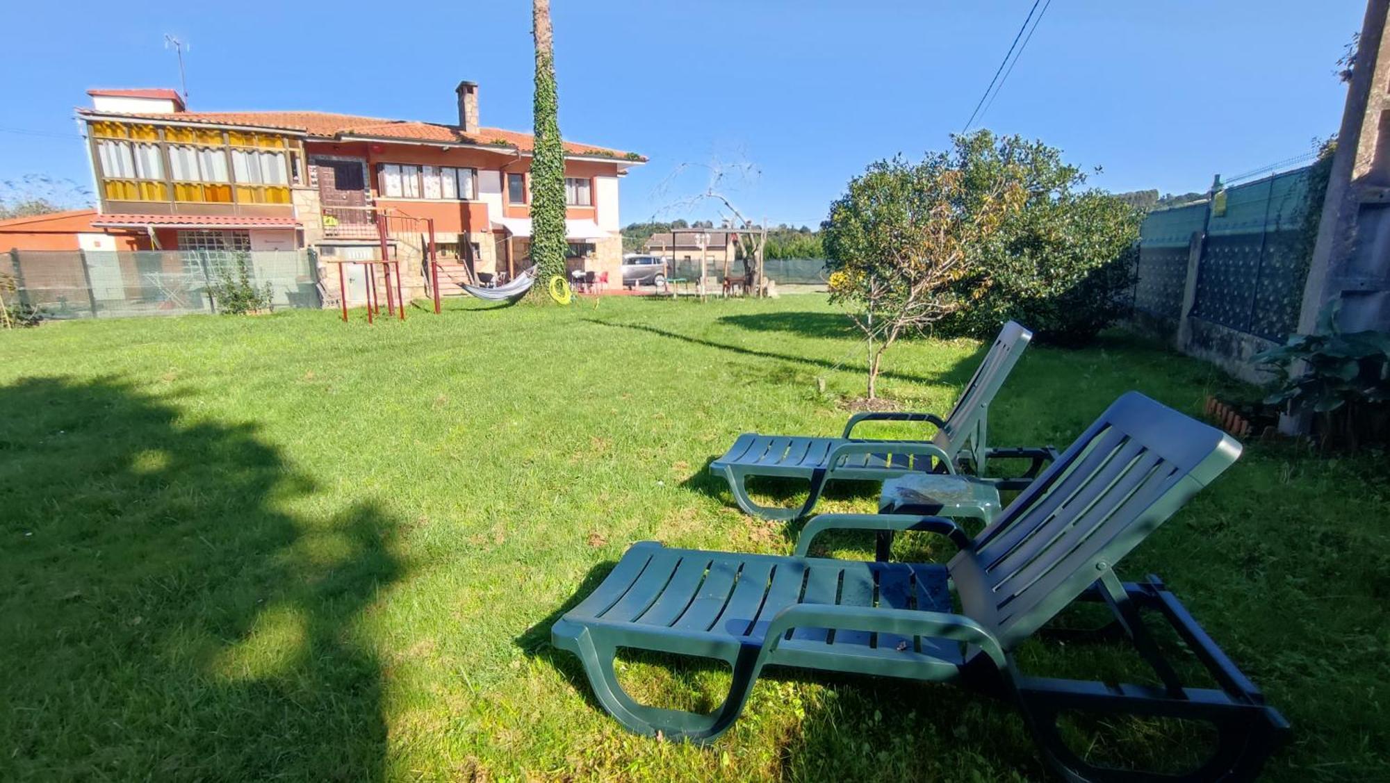 Family House Gijon Villa Екстериор снимка